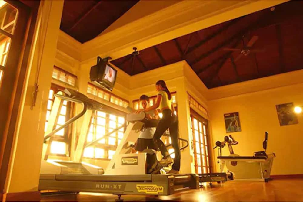 Готель Avillion Порт-Діксон Екстер'єр фото The gym at the hotel